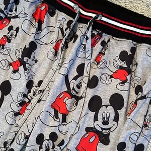 Disney Mickey Black and Gray Lounge Pants size small from Disney super comfy